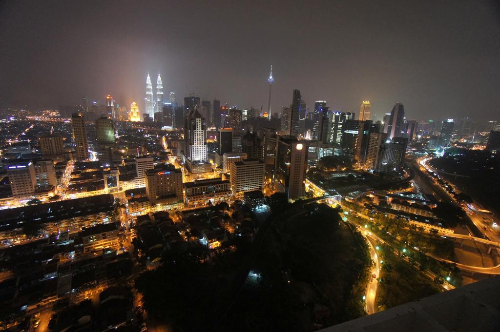 Amazing Klcc View @ Regalia Residence Куала Лумпур Екстериор снимка